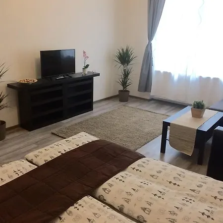Luxury * Budapest